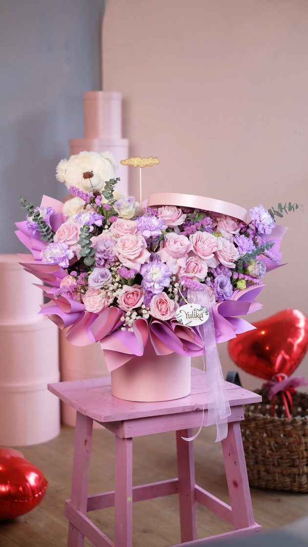 Yulika Florist Flower Box Valentine V9