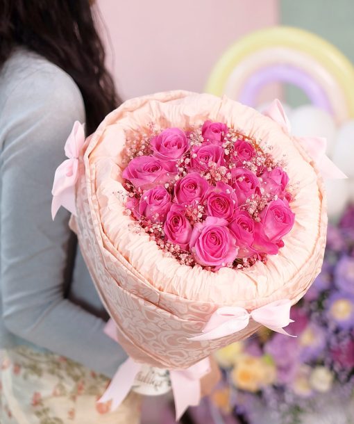 Yulika Florist Flower Bouquet Valentine V12